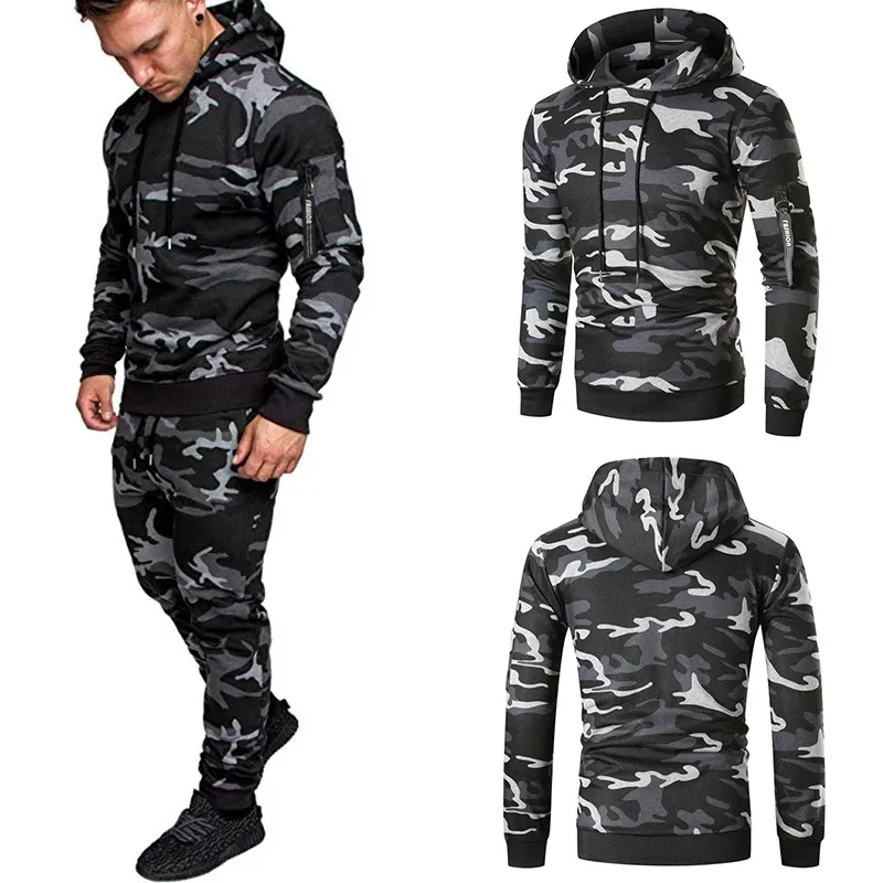 Set sportivi da uomo uniforme Camouflage Tactical Combat felpa con cappuccio + pantaloni Set tuta sportiva Set di tute sportive da uomo