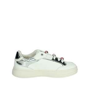 รองเท้าผ้าใบเด็กผู้หญิง Gaelle Paris สีขาว รุ่น GS0049L รองเท้าผ้าใบแฟชั่น - Product Image 4