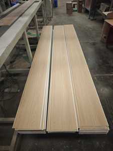 Paneles <span class=keywords><strong>de</strong></span> <span class=keywords><strong>Techo</strong></span> Decorativos Modernos <span class=keywords><strong>para</strong></span> el Hogar, Cuadrados, <span class=keywords><strong>de</strong></span> <span class=keywords><strong>PVC</strong></span>, Impermeables, Ignífugos e Insonorizantes, a <span class=keywords><strong>Precio</strong></span> <span class=keywords><strong>de</strong></span> Fábrica - Product Image 1