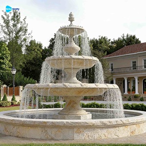 Fontane d'Acqua Classiche a 3 Livelli in Marmo per Esterni di Ville in Vendita - Product Image 3