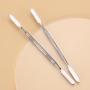 Vente directe d'usine de bâtonnets de mélange de couleurs en acier inoxydable à double extrémité, outils de beauté, bâtonnets de fond de teint, bâtonnets de fard à paupières - Product Image 1