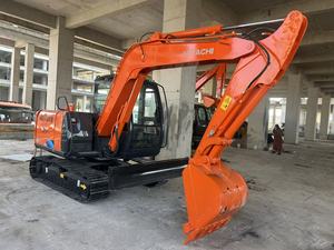 รถขุดขนาดเล็กฮิตาชิ ZX60 มือสอง ผลิตในญี่ปุ่น พร้อมเครื่องยนต์ มอเตอร์ ปั๊ม และเกียร์บ็อกซ์ - รุ่นปี 2015 น้ำหนัก 5420 กก. - Product Image 2