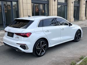 อาวดี้ เอ3 35 ทีเอฟเอสไอ สปอร์ตแบ็ค ปี <span class=keywords><strong>2022</strong></span> - Product Image 4