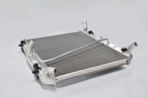 Sunlop Best Seller # 3252 / # Radiatore Diesel 3252-1 per Hiace, Manuale, in Alluminio Brasato, 16400-30161 per KDH 200 - Product Image 6