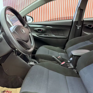 Autos en Venta, Sedán en Oferta, Vehículo de <span class=keywords><strong>Gasolina</strong></span>, <span class=keywords><strong>Toyota</strong></span> <span class=keywords><strong>Yaris</strong></span> L Luxury Plus CVT, Auto Económico de <span class=keywords><strong>Gasolina</strong></span>, <span class=keywords><strong>Toyota</strong></span> <span class=keywords><strong>Yaris</strong></span> L Sedán - Product Image 6