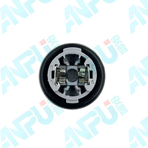 Soporte de Lámpara Automotriz T10 WZL-215 de Dos Patas para Luz de Matrícula Trasera BYD Qin, Pieza de Repuesto - Product Image 2