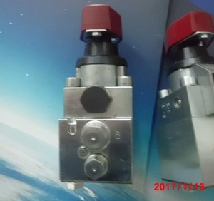 วาล์วควบคุมทิศทางแบบตัดสัญญาณ D4-1-R - Product Image 2