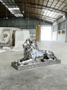 Estatua <span class=keywords><strong>de</strong></span> León <span class=keywords><strong>de</strong></span> Arte Moderno en Acero Inoxidable 304 <span class=keywords><strong>de</strong></span> Grado Alimenticio con Acabado Espejo y Técnica <span class=keywords><strong>de</strong></span> Soldadura, Personalizable para Vestíbulo <span class=keywords><strong>de</strong></span> Hotel - Product Image 2
