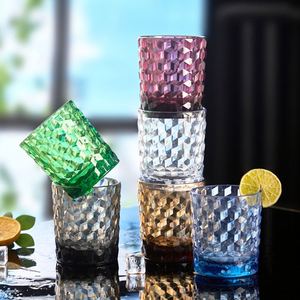 Gobelets en plastique incassables de 250 ml à coupe diamant |   Gobelets multicolores à facettes pour fêtes et restaurants, vente en gros - Product Image 1