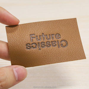 カスタム3Dエンボス加工馬ロゴ本物のPUレーザーデボスレザーバッキングチャプレンバッジ帽子付き - Product Image 2