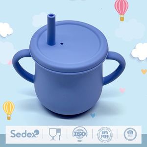 Gobelet à paille en silicone écologique personnalisé pour bébés et tout-petits de 2 à 4 ans, sans BPA, facile à nettoyer, pour les repas - Product Image 4