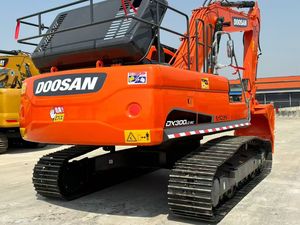รถขุดตีนตะขาบ Doosan DX300LC 9C มือสองจากเกาหลี พร้อมใช้งาน ชั่วโมงการทำงานต่ำ เครื่องจักรก่อสร้าง - Product Image 3
