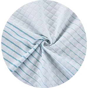Vente directe des fabricants tissu de matelas jacquard 100% polyester rayure confortable textile de maison matelas tricoté tissu clo