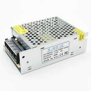 AC 110V/220V à DC 12V 5A 60W transformateur régulé pilote d'alimentation à découpage pour la surveillance de la sécurité de l'éclairage de scène LED