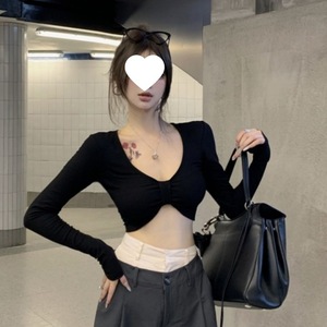 Camiseta Corta Sexy Y2K para Mujer, Cuello en V, Blanca, Bordada, Ajustada, Estilo Informal, para Yoga y Deportes - Product Image 4