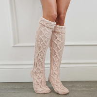 Chaussettes longues chaudes d'hiver en gros pour femmes, chaussettes hautes au-dessus du genou, chaussettes en tricot torsadé épaisses, bas de cuisse, chaussettes tendance à la mode
