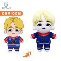 UYEAH Fabrication sur mesure Poupée d'idole animée de 20 cm Version dessin animé Jouets en peluche douce Accessoires vestimentaires Remplissage en coton PP