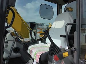 Cheap Used Komatsu PC60 Hydraulic Excavator <b>Second</b> <b>Hand</b> Small Digger for Contractors and Site Preparation - Product Image 5
