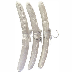 Porte-mouchoirs multi-styles en satin Cintres pour chambre d'hôtel - Product Image 2