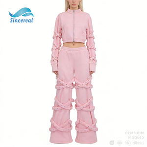 Tuta Sportiva Personalizzata con <span class=keywords><strong>Felpa</strong></span> a Maniche Lunghe <span class=keywords><strong>e</strong></span> Pantaloni <span class=keywords><strong>Cargo</strong></span> da Donna, Set Rosa con Zip - Product Image 3