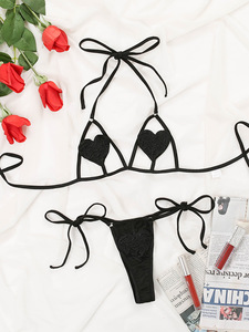 Set di Lingerie <span class=keywords><strong>Femminile</strong></span> Traforata Trasparente per Natale e San Valentino, <span class=keywords><strong>Abbigliamento</strong></span> <span class=keywords><strong>Sexy</strong></span> Rosso a Cuore, Completo Due Pezzi - Product Image 6