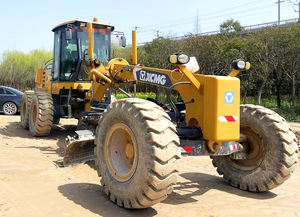 Motoniveladora Hidráulica Usada de la Marca China XCMG Oficial GR1803 en Venta - Product Image 2