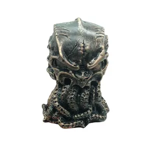 Aangepaste Handgemaakte Draai-Teller-Spel Miniatuur Horror Lcg Eldritch Beeldje Hars Hoofd Cthulhu Idol Skull Cranium