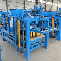 La machine à fabriquer des briques de ciment entièrement automatique QT4-28 et la machine à fabriquer des briques creuses les plus vendues au Brésil