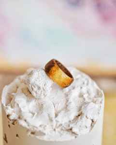 Anillo de Dedo Hecho a Mano con Resina y Madera, Joyería Única de Madera Natural con Acabado de Resina, Perfecto para Uso Diario Informal y en la Oficina - Product Image 5