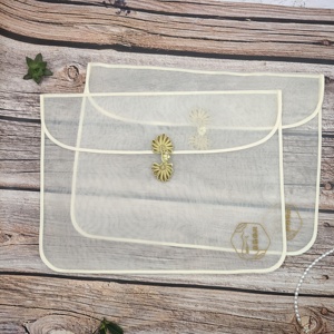 Borsa di garza con fibbia per la conservazione antipolvere di Cheongsam sciarpa di seta abbigliamento Organza Flip fibbia ad angolo per confezione regalo - Product Image 1