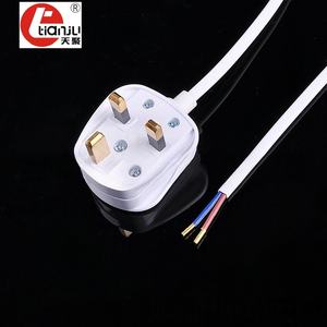 Enchufe Industrial Plegable Estándar Británico 13A de 3 Pines con Núcleo de Cobre Aislado con PVC para Uso Electrónico y Automotriz en el Reino Unido - Product Image 4