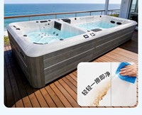 Spa de nage à deux zones avec 44 jets de massage et 3 jets de nage en U, système de contrôle Balboa, 4+1 places, 240V 60Hz