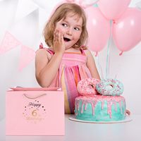 Bolsa de Regalo Rosa para Fiesta de Quinceañera, Diseño de Corona y Estrellas con Superficie Dorada, Asas de Cuerda, Cinta, Recuerdos para Niñas