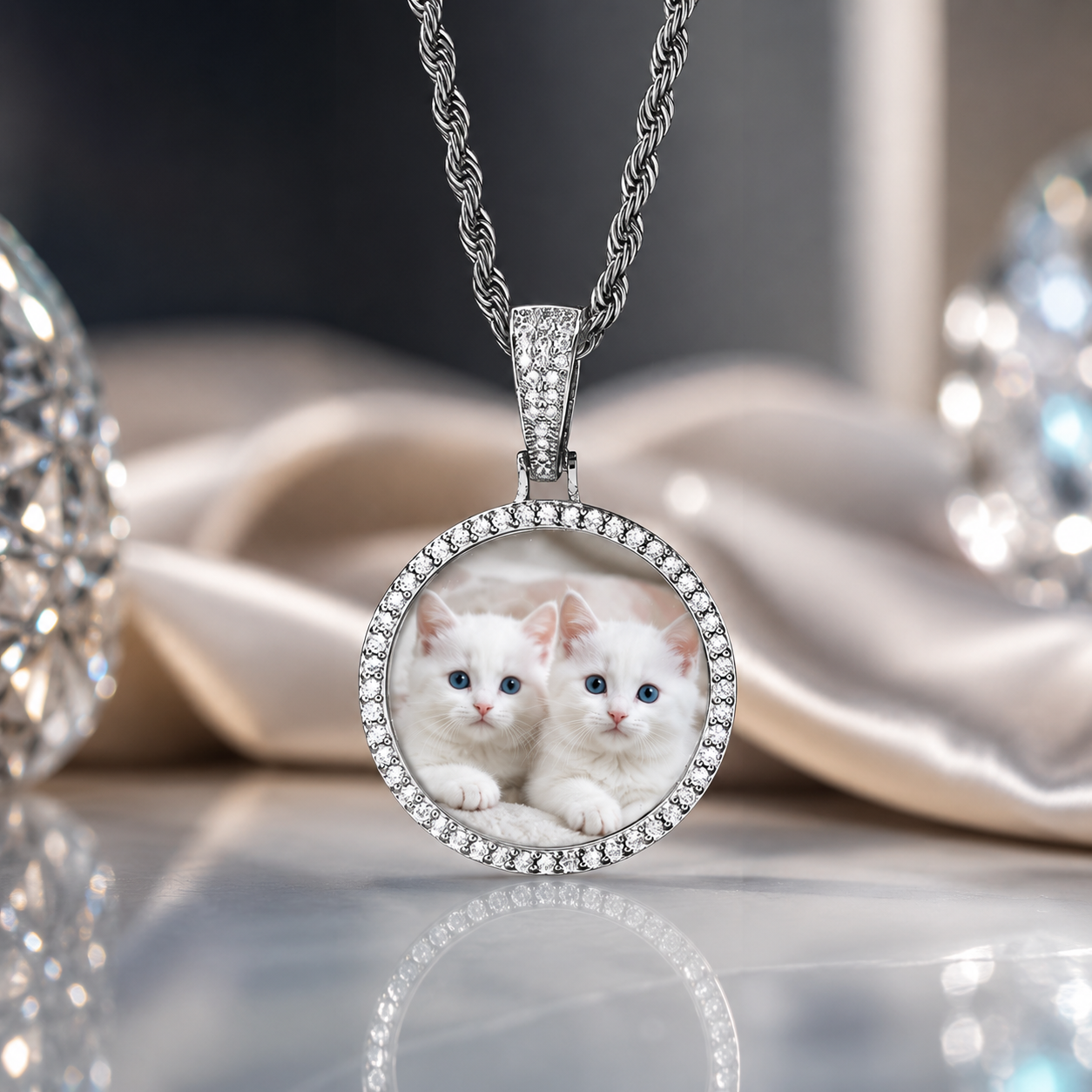 White small size pendant+24inch*3mm twisted chain
