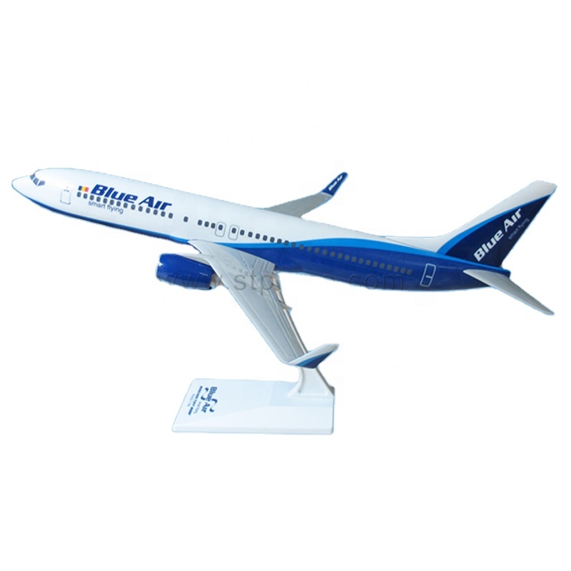 B737-800 1/100 39.5cm Blueair Plastic Plane Model - Tongde