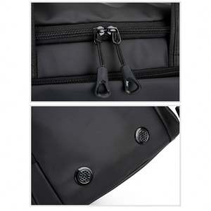 Bolsas de Hombro Impermeables Grandes y Modernas Personalizadas, Bolsa Deportiva Elegante, Stock Local para Unisex - Product Image 5