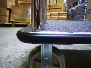 Chariots à Bagages d'Hôtel en Métal Portables et Personnalisés avec Design Moderne, Nouveauté en Acier Inoxydable pour Hall d'Hôtel avec Fonction Amovible - Product Image 5