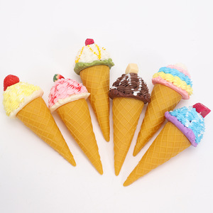 Helado de cono simulado con textura cremosa, exhibición de escaparate de tienda de té con leche, tienda de juguetes de comida DIY, helado de cono con frutas crujientes. - Product Image 1