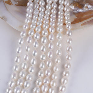 Collier semi-fini en perles d'eau douce naturelles de 8-9 mm, forme de riz, bon lustre avec de légères imperfections pour la fabrication de bijoux en perles en vrac - Product Image 4