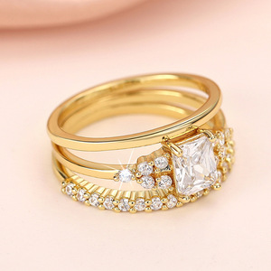 Ensemble de trois bagues géométriques pour femmes, bijoux élégants pour fiançailles, mariage, mode - Product Image 1