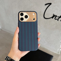Casing Ponsel Magnetik Serat Karbon Asli untuk iPhone 18 17 16 15 Pro Max dengan Tekstur Garis Burung Seagull