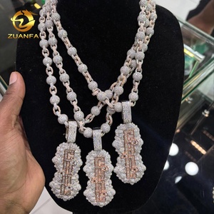 Pendentifs Lettres Verticales Tendance 2026, Bijoux Initiaux Commémoratifs en Moissanite Iced Out, <span class=keywords><strong>Pendentif</strong></span> Chaîne en Moissanite - Product Image 1