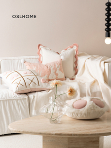 Cojín Ousilu para Niños, Modelo Casa de Muñecas, Estilo Princesa Nórdica, Cojín de Conejo Adorable para Sala de Niñas, Color Rosa - Product Image 2