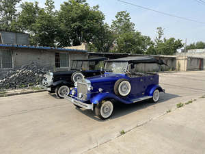 Voiture électrique vintage classique, véhicule électrique d'occasion pour réception VIP en immobilier - Product Image 1