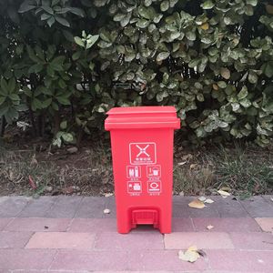 Poubelle à pédale segmentée de 15 L, poubelle en plastique, poubelle d'intérieur pour restaurants, hôtels et maisons - Product Image 2