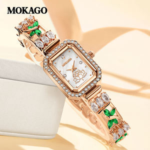 <span class=keywords><strong>Montre</strong></span> à quartz pour femme au design papillon, fournisseur OEM, étanche 3ATM, légère, cadran <span class=keywords><strong>lotus</strong></span>, décor en cristal, boîtier en alliage de zinc - Product Image 2