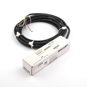 Boîtier de jonction passif Ba-lluff BPI 8M303P-5K-B0-KPXA0-030, 8 ports 3 broches femelles, PNP, 10-30 V CC, 3 A/porte, 8 A au total - Product Image 2