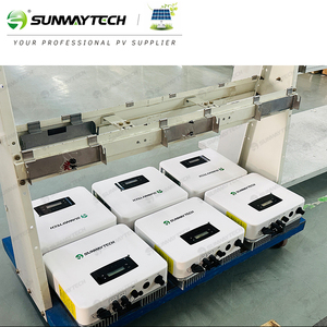 อินเวอร์เตอร์สตริงสามเฟส10-25KW สำหรับโครงการพลังงานแสงอาทิตย์กริดตู้ IP65กลางแจ้งพร้อมการตรวจสอบและวินิจฉัยแบบบูรณาการ - Product Image 2