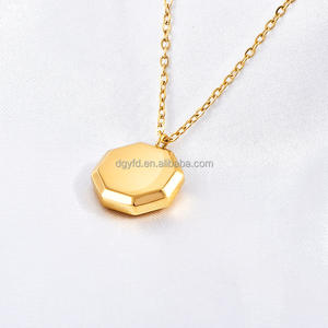 ที่กําหนดเองว่างเปล่าแกะสลักแปดเหลี่ยมจี้สแตนเลส18พันทองที่เรียบง่ายสร้อยคอรังผึ้งสําหรับผู้หญิงเครื่องประดับแกะสลัก - Product Image 3