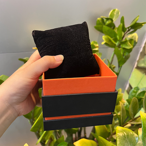 Boîte à montre et boîte à bracelet en papier écologique personnalisées, directement de l'usine, avec coussin en velours, emballage cadeau en papier personnalisé avec logo - Product Image 3